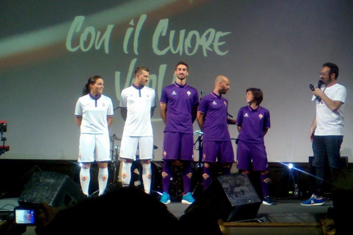 Calcio: Sondaggio sulle nuove maglie viola del prossimo anno…