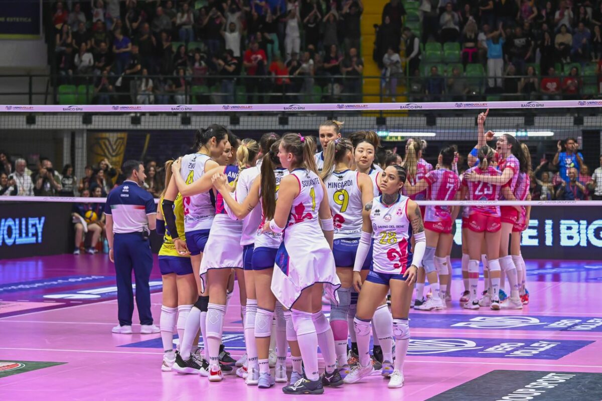 VOLLEY  FEMMINILE PLAY OFF GARA 2 – Vero Volley Milano – Savino Del Bene Volley 3-1 (25-22, 23-25, 25-22, 25-21)