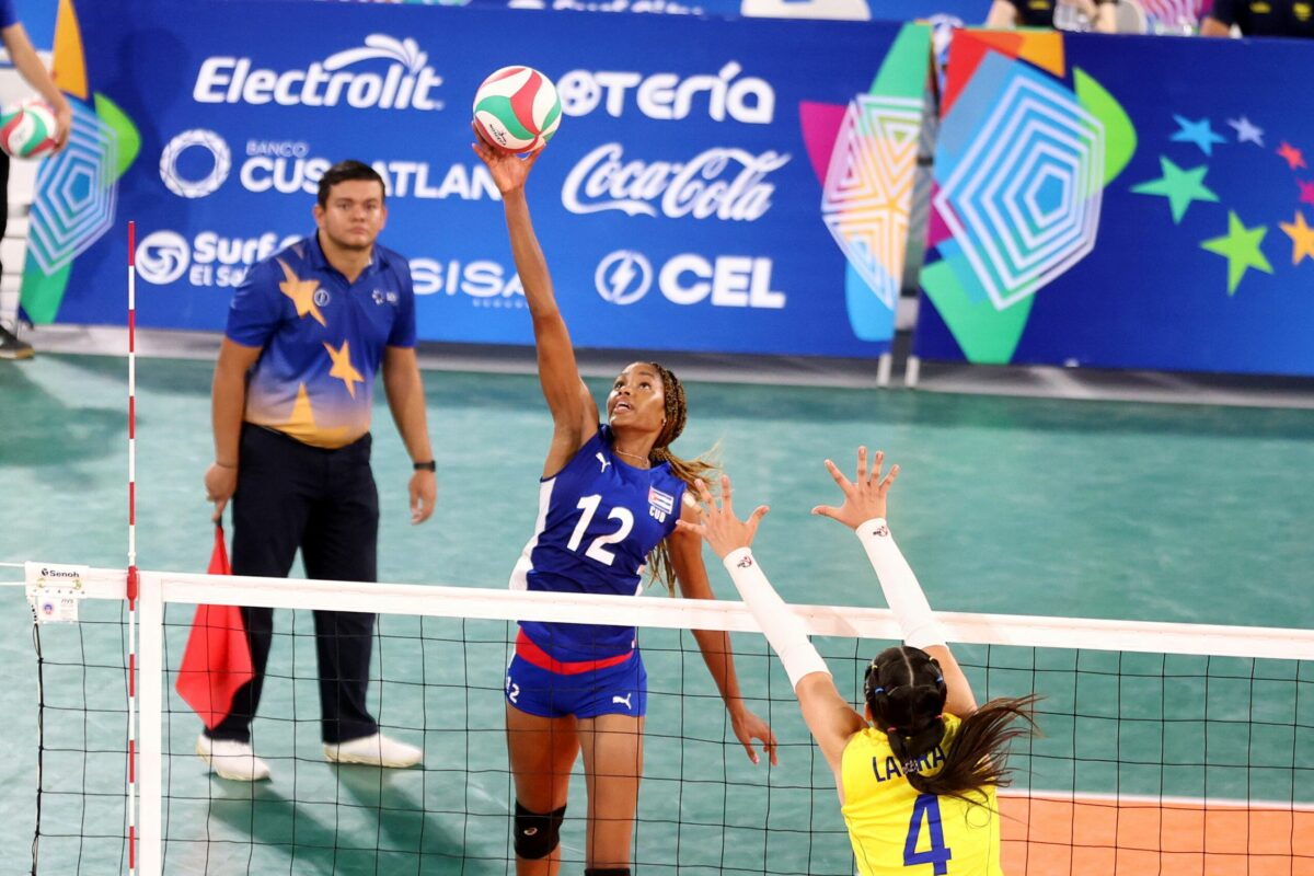 VOLLEY FEMMINILE- La schiacciatrice cubana Ailama Cesé Montalvo chiude il roster del Bisonte Firenze