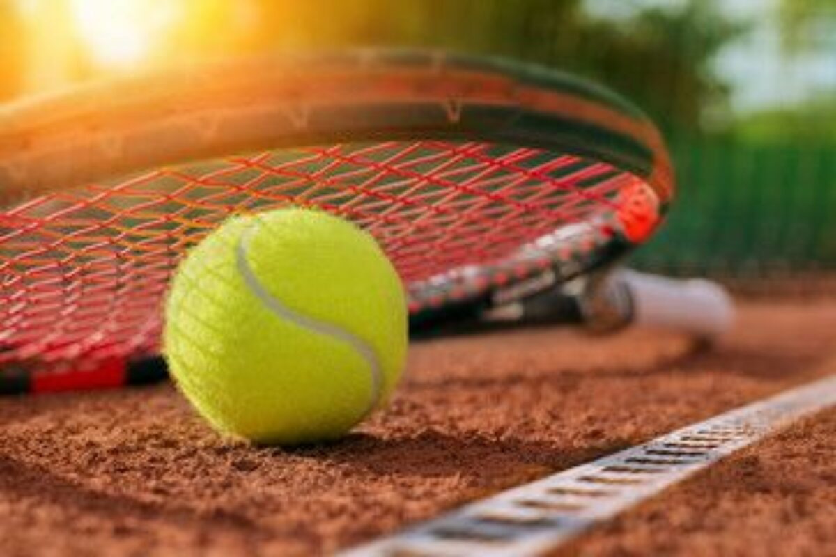 Tennis: “Le Battute del Ballerini”: Seguiamo i nostri tennisti.. in campo  la Cocciaretto prima esce, poi da”lucky-loser” avanza ad Angers; avanti anche la Moratelli nel doppio. Toscana tennis news