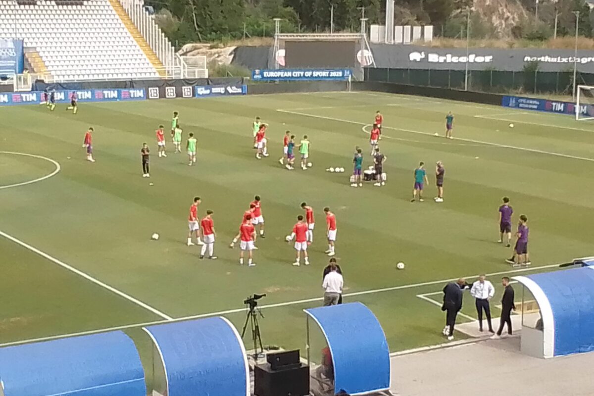 Calcio giovanile “Giovani Pianticelle viola crescono” Per l’ Under 17 ad Ascoli una nuova pesante sconfitta nella semifinale”derby” con’ Empoli. 3-1 …E Noi comunque c’eravamo