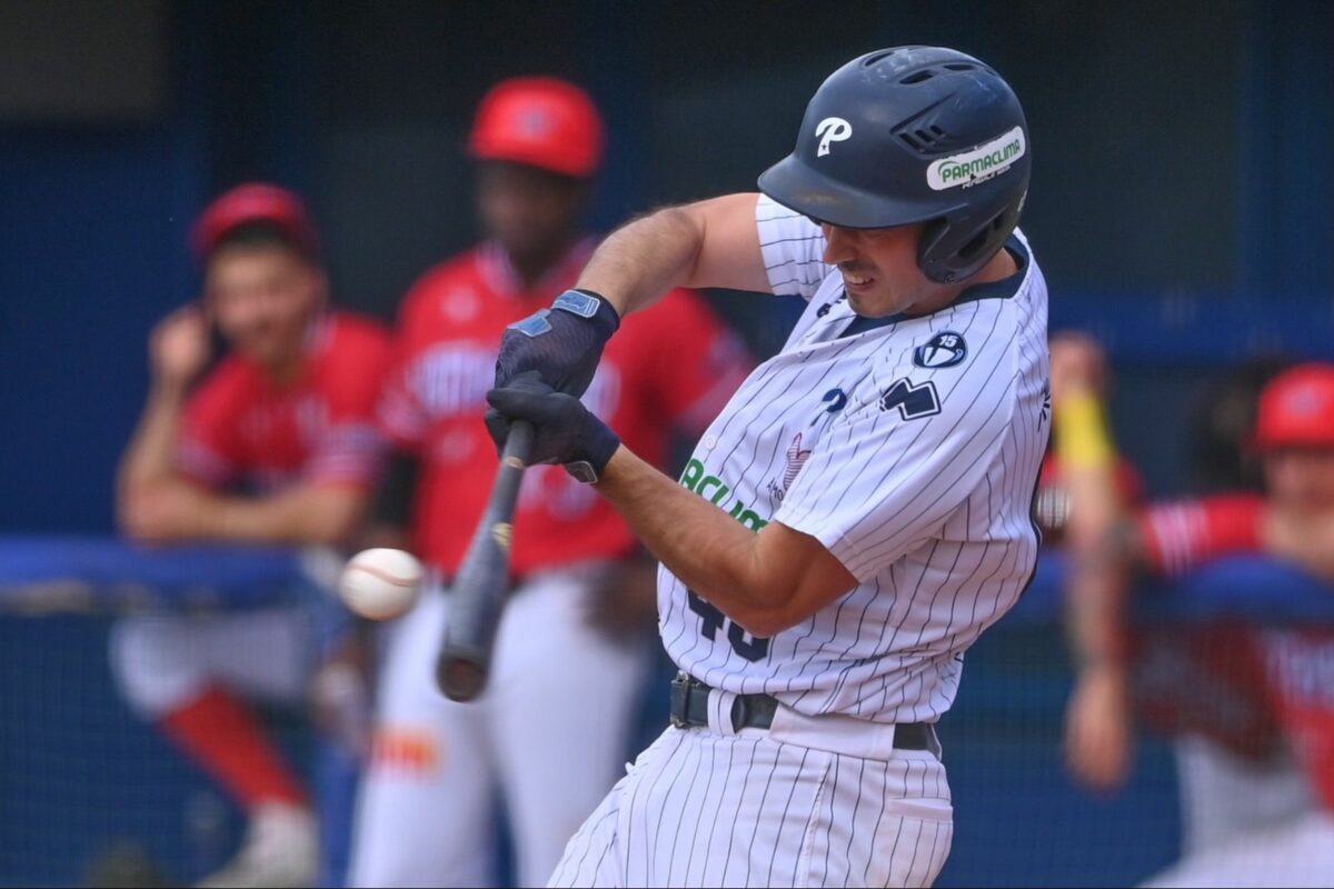 Baseball: Era “Magico” inizio di 8° turno in Serie A”Elite”; il Bsc Grosseto dirompente a San Marino; Il Bbc New Energy batte la capolista Bologna; ma nel pomeriggio le “grandi” si prendevano le rivincite..;di sera New Energy Grosseto vince la serie con Bologna; San Marino quella col Bsc; Parma va di tripletta “sweep” con Macerata; La Fiorentina Baseball Lupi Auto vince gara 1 a Bologna 7-3; serve la doppietta..ma in gara 2 al 6° Bologna avanti 3-0..