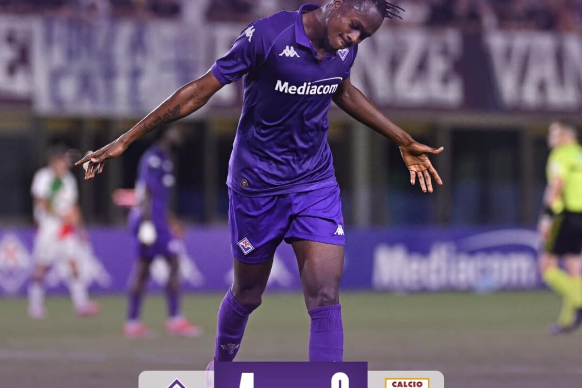 <span class="hot">Live <i class="fa fa-bolt"></i></span> CALCIO-Amichevole Fiorentina-Reggiana 4-0