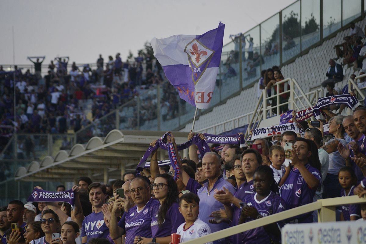 <span class="hot">Live <i class="fa fa-bolt"></i></span> CALCIO-Serie A, 9a Giornata live Fiorentina-Roma 5-1