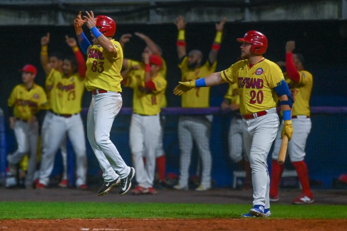 Baseball: “Buon Clima  a Parma: Gara 2: Doppio vantaggio ducale Vittoria bis  8-7 sul  San Marino; Ieri era 1-0 nella Finale; La Fiorentina Baseball Lupi Auto stravince ad Alghero con la Catalana 17-1 / 25-6!!