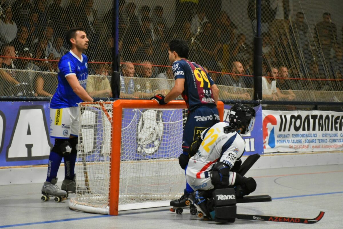 Hockey a Rotelle: la Super Coppa Italiana va a Follonica che vince anche a Forte dei Marmi 4-3 ( 8-5)