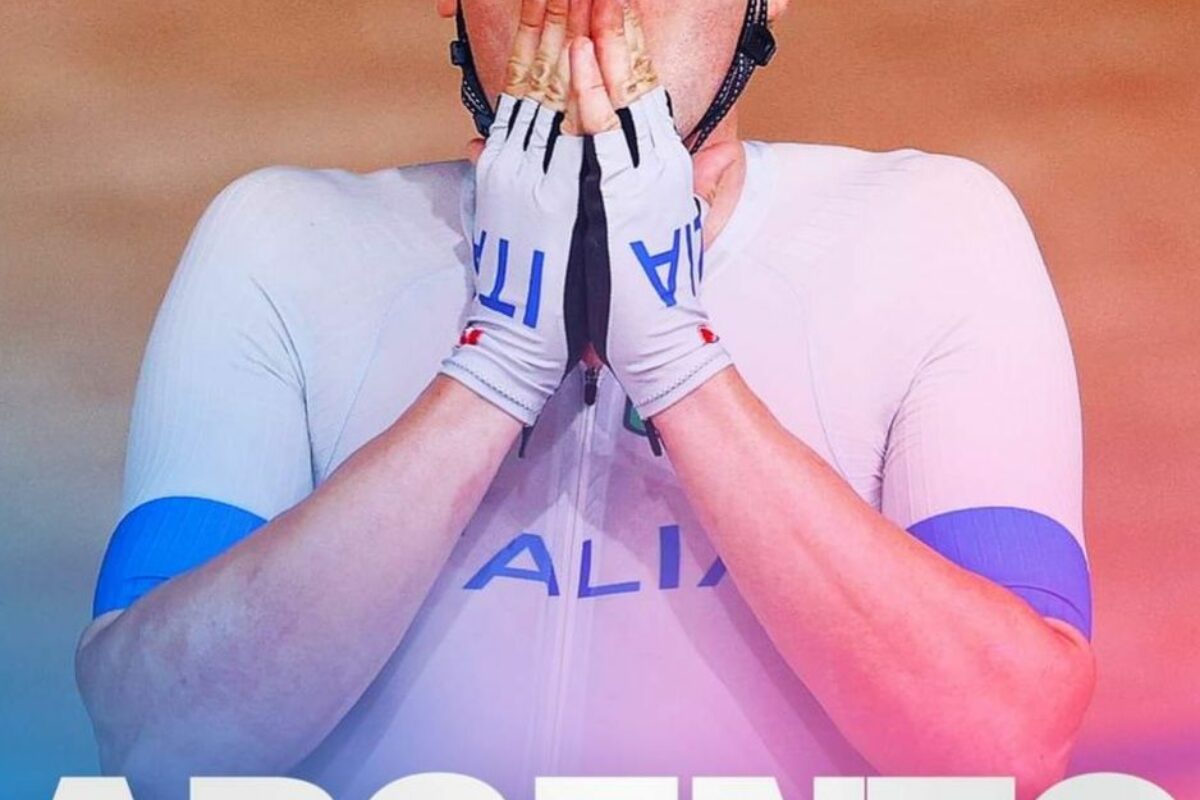 CICLISMO SU PISTA: IMMENSO INFINITO ELIA VIVIANI