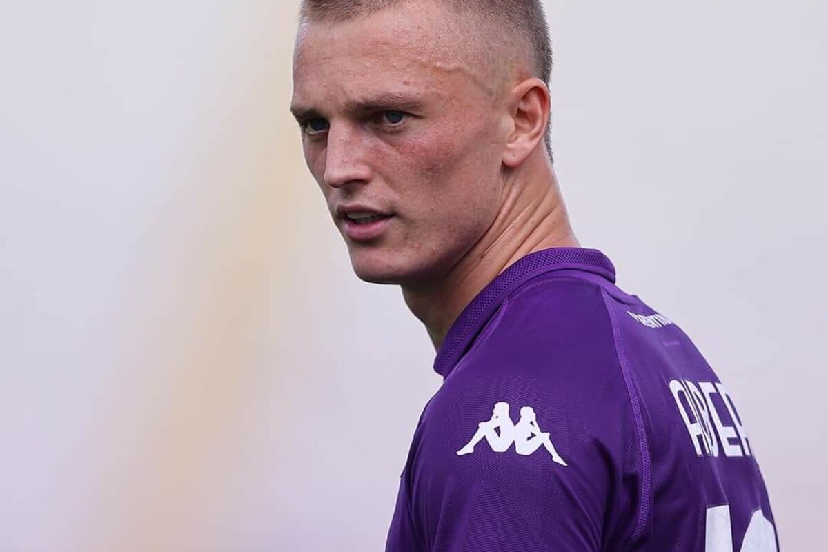 CALCIO Fiorentina- Accertamenti radiologici per Albert Gudmunsson