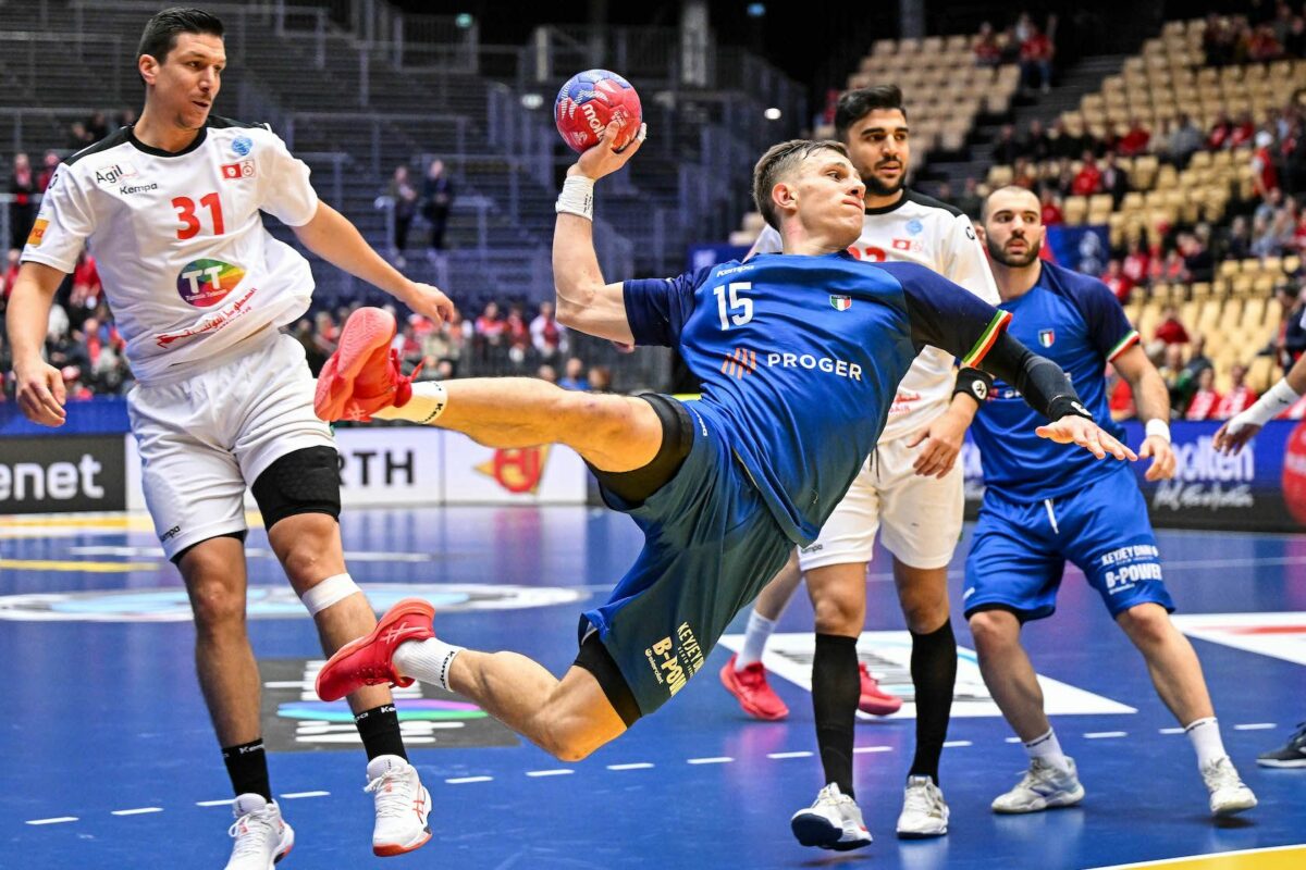 <span class="hot">Live <i class="fa fa-bolt"></i></span> PALLAMANO: GLI AZZURRI VINCONO ANCHE IL 2° MATCH AL CAMPIONATO MONDIALE CONTRO L’ALGERIA FINALE 32-23 (Pt 16-11) !!!!